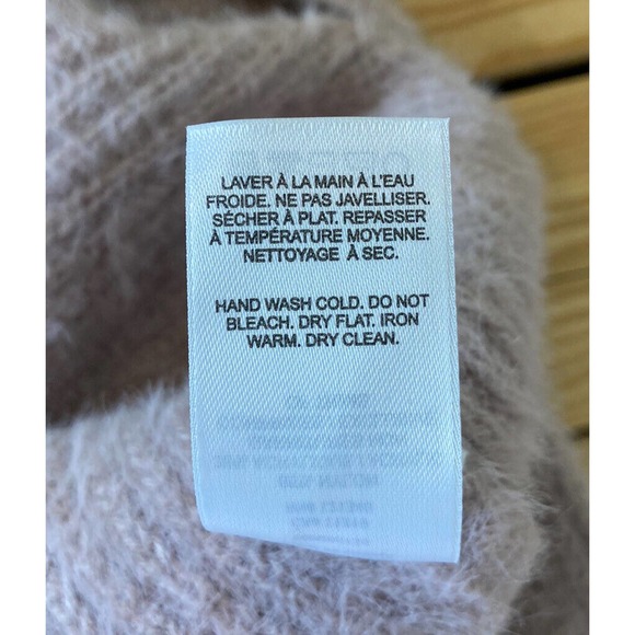 NWT G Edition Fuzzy Cardigan Small Women’s Lavender Button Front MSRP $44.95 - Picture 7 of 10